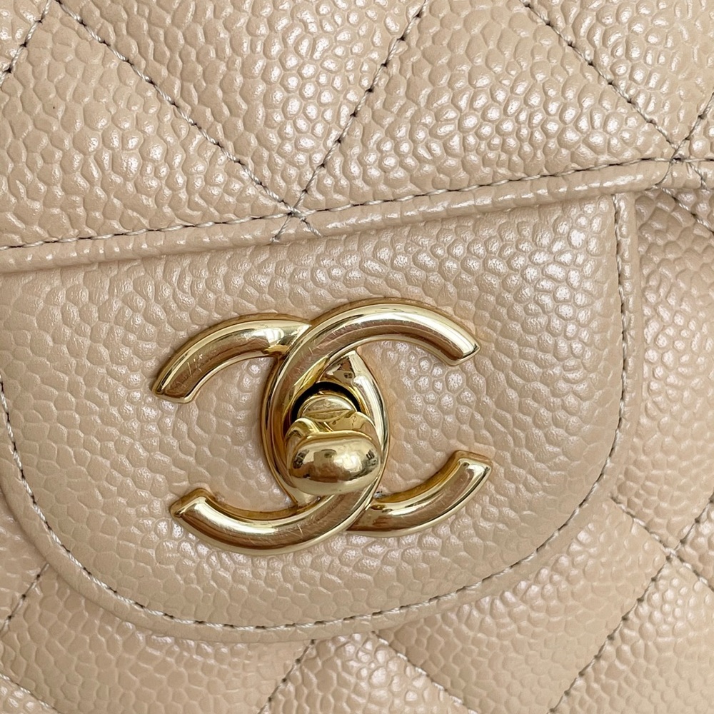 ❌SOLD❌Selling Chanel Jumbo Classic flap bag - Picture 11 of 16